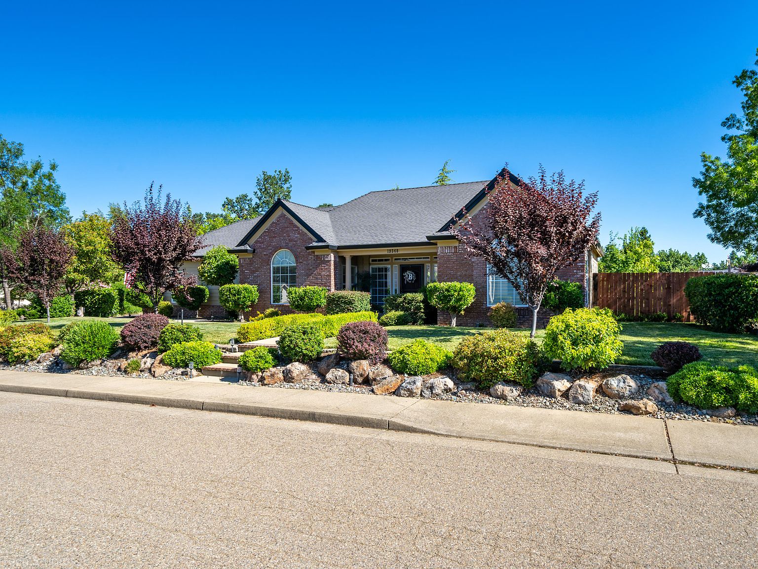 19348 Lexington Ln, Redding, CA 96003 | Zillow