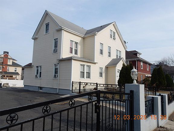 2nd image of 317 2nd Avenue S