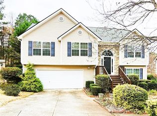 4353 Flat Stone Ln, Snellville, GA 30039