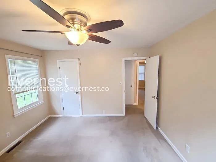 2904 N Chippewa Dr — Photo 10