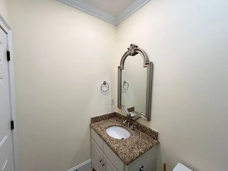 1205 Enderbury Dr — Photo 36