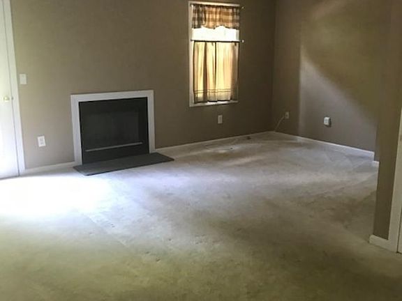 3rd image of 1603 Plainfield Pike APT F2