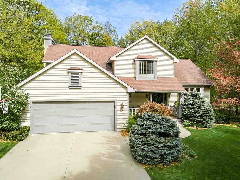 1st image of 2792 N Waskevich Ln