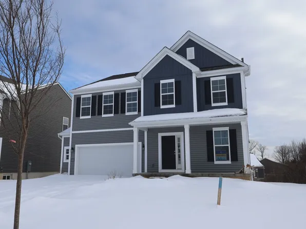 460 Crossing Ln, Miamisburg, OH 45342