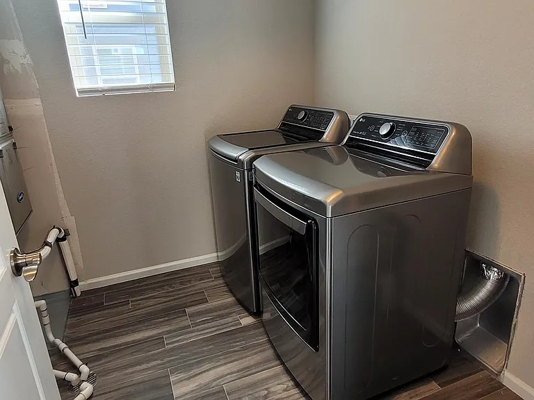 9172 Baltin Ct — Photo 37