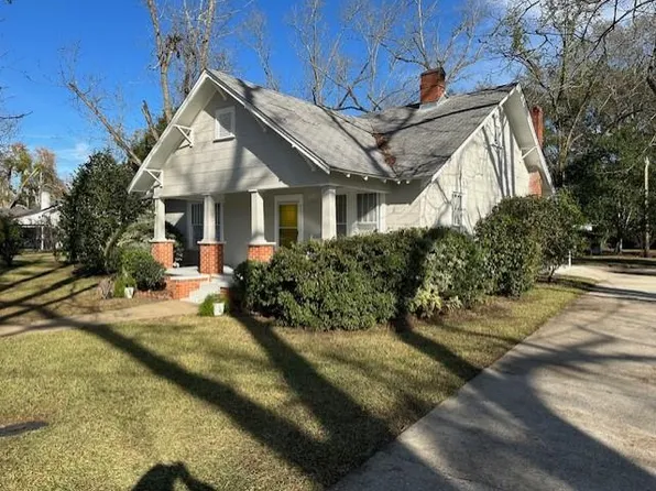 517 S Main St, Brundidge, AL 36010