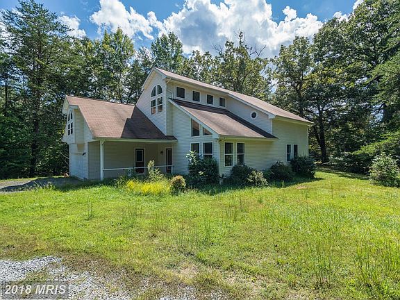 2nd image of 110 Hartlake Dr