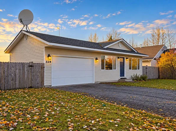 119 Lord Baranof St, Soldotna, AK 99669