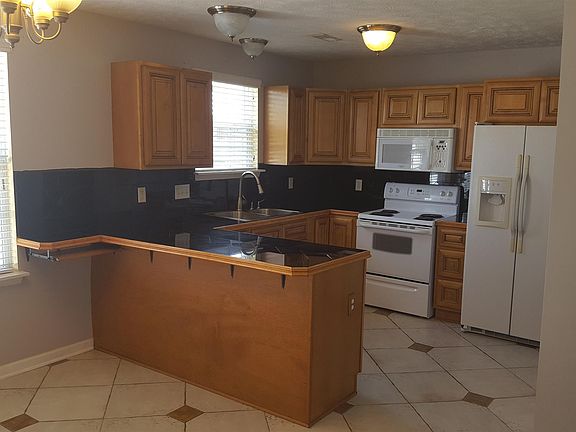 4th image of 2120 Lebanon Pike APT 58