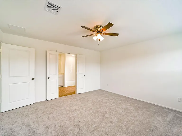 5227 Sunvalley Bend Dr — Photo 16