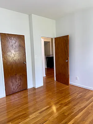 Rented by LDMI Realty Group LLC | media 39