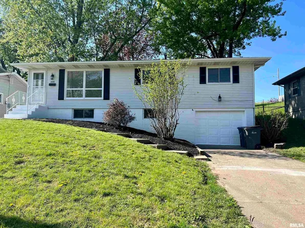 500 14th Ave W, Milan, IL 61264