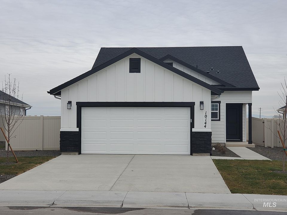 1st image of 10144 Longtail Dr