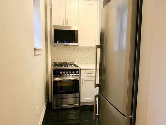 Rented by JM Preston Properties LLC | media 27