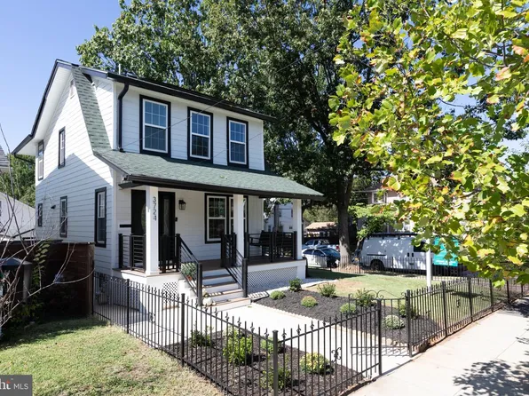 3724 24th St NE, Washington, DC 20018