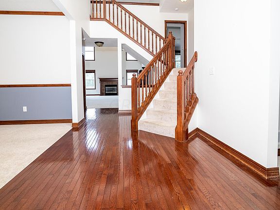 3rd image of 901 Boggs Ct