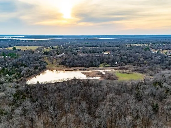 16303 E Rock Creek Rd, Norman, OK 73026