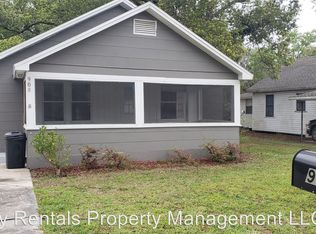 908 N Warnell St, Plant City, FL 33563