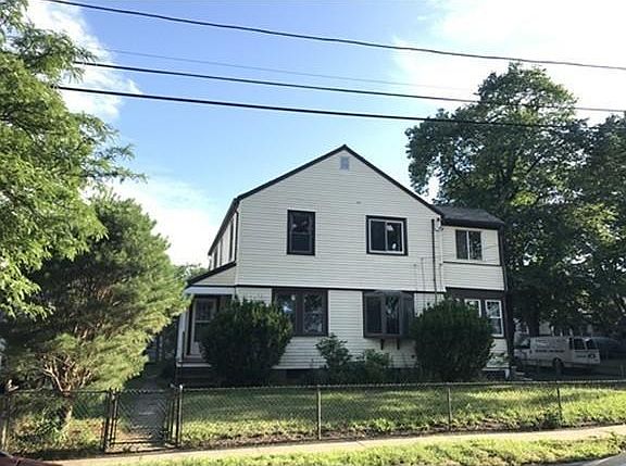 4th image of 31 Avalon Ave #2