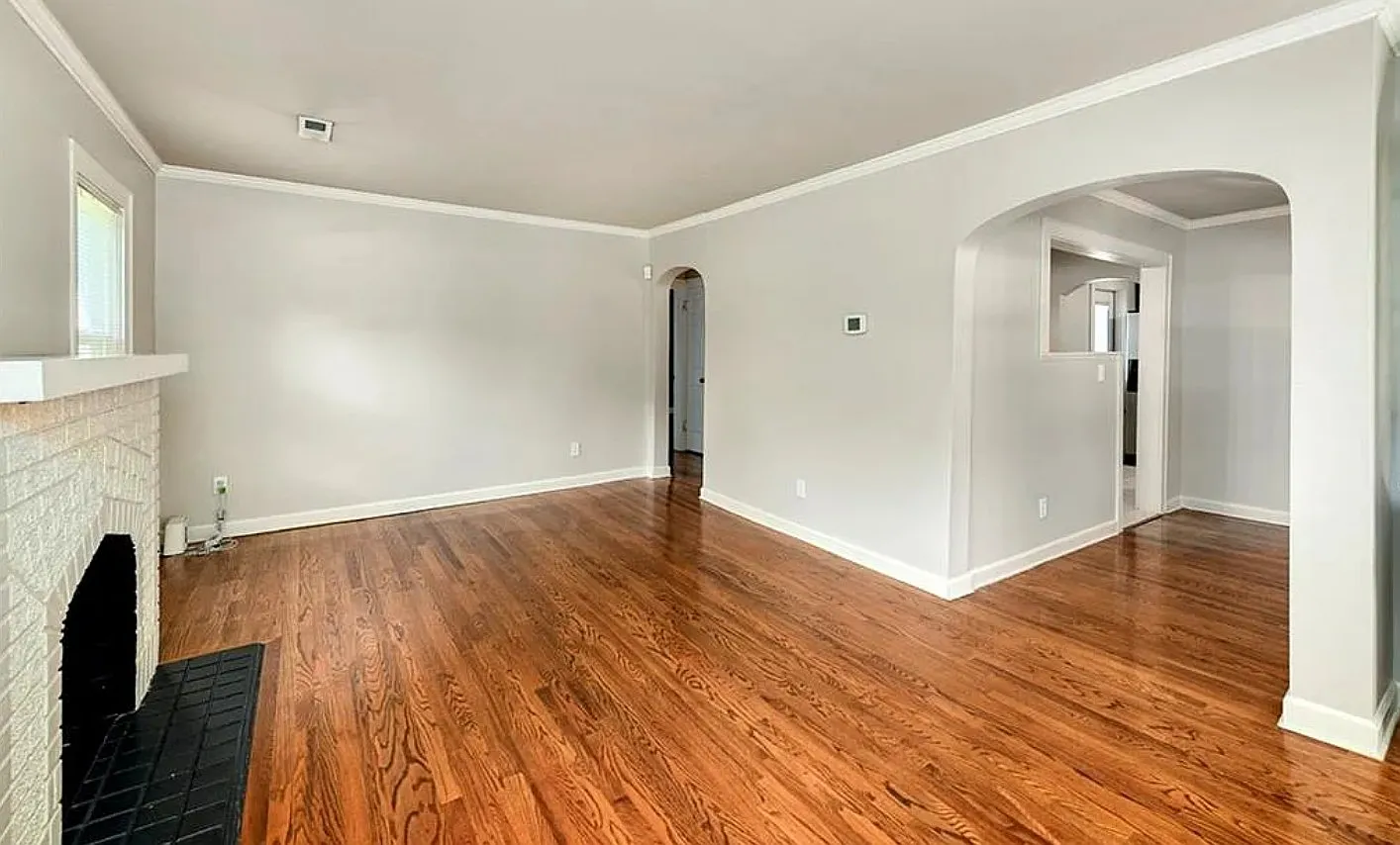 2 bed, 907 sqft, $2,150 — Photo 4