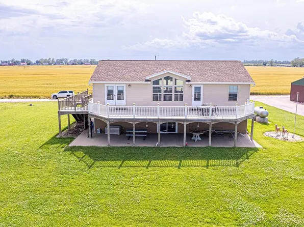 327 Mallard Ln, Craig, MO 64437