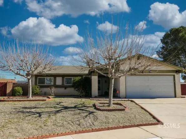 1106 Shelby Ct, Ridgecrest, CA 93555