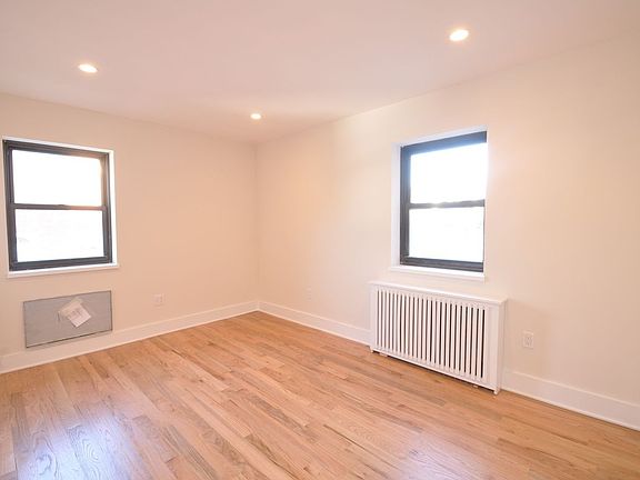 3rd image of 20206 42nd Ave #2C