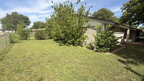 401 NW 81st St Photo 1
