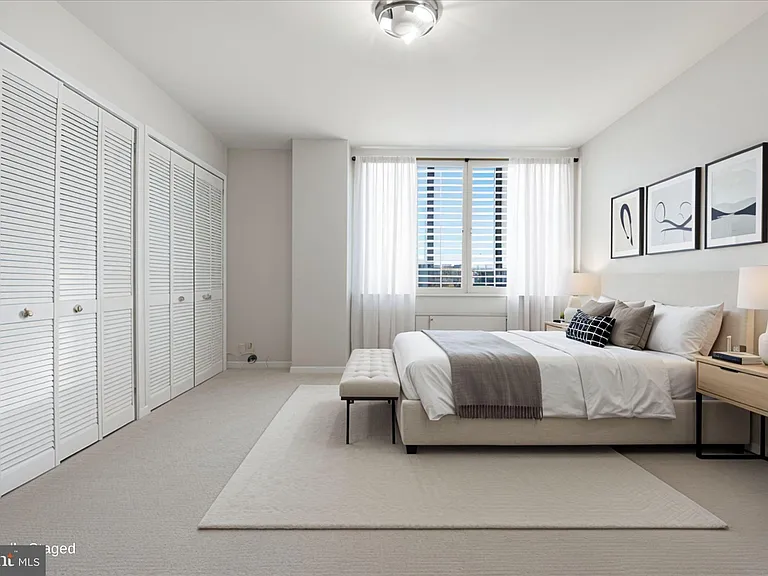 6641 Wakefield Dr #703 — Photo 22