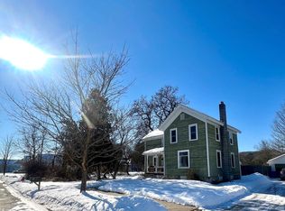 9 Parsons St, Earlville, NY 13332