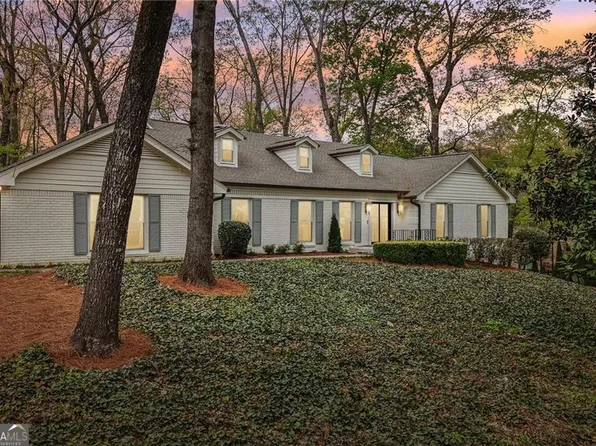 6335 Aberdeen Dr, Sandy Springs, GA 30328