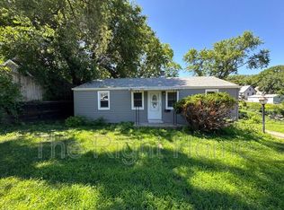 6109 Bedford Ave, Omaha, NE 68104