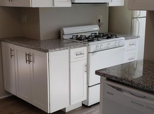 4 River St, Medway, MA 02053