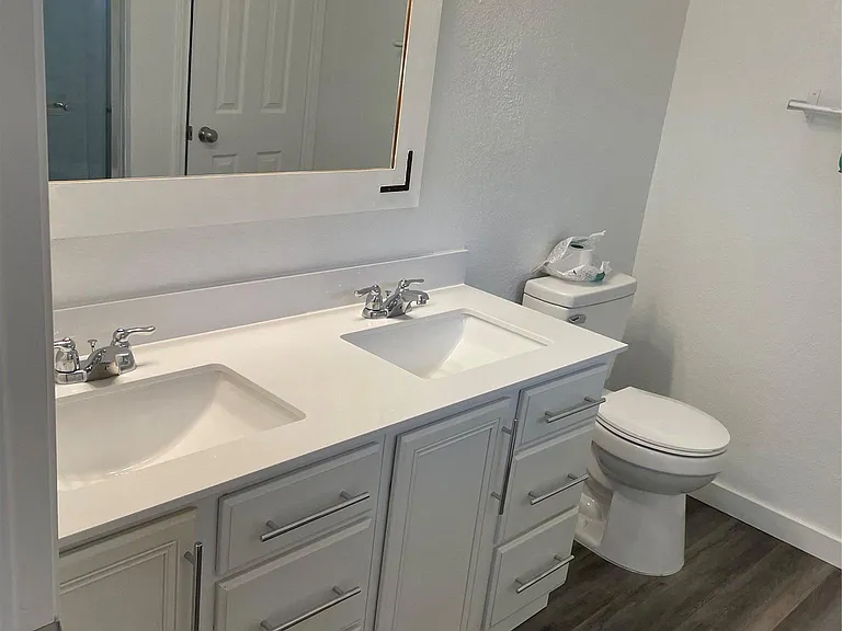 304 Will Ln — Photo 8