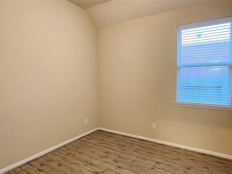 24502 Carlton Springs Ln — Photo 20