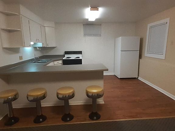 3rd image of 1016 S College Ave #E