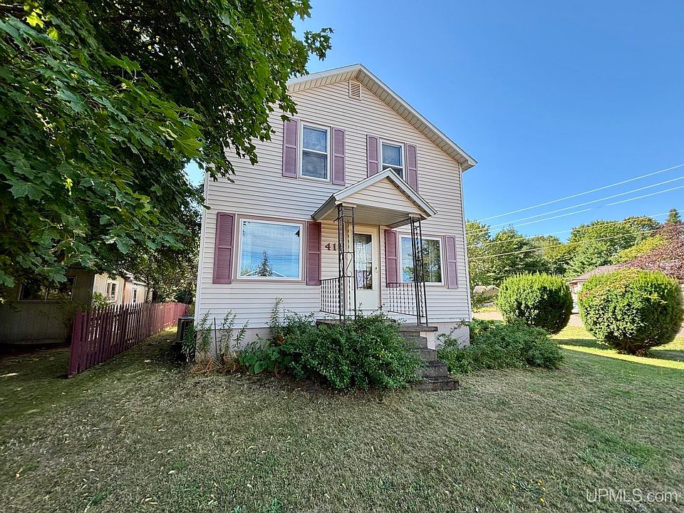 1st image of 411 Wright St