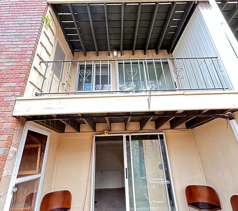 1st image of 35 Townhouse Rd #Townhouse R-22