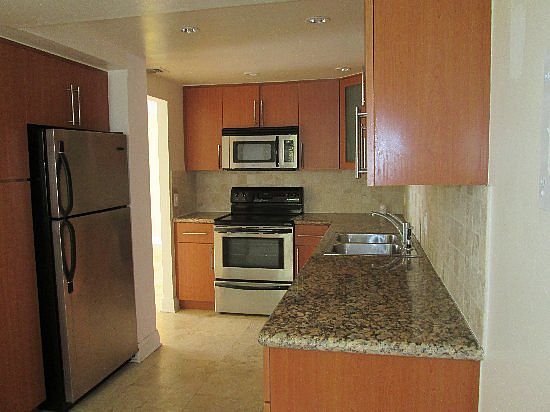 4th image of 2841 NE 163rd St APT 312