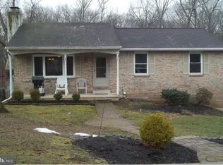 220 Lilac Ln, Douglassville, PA 19518