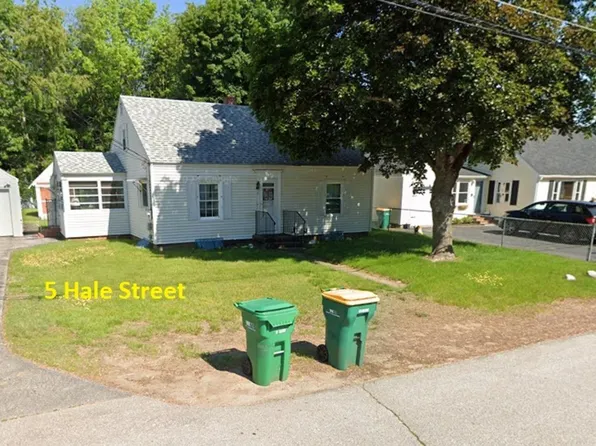 5 Hale Street, Rochester, NH 03867