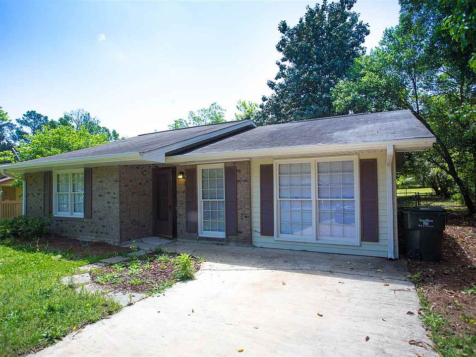 1st image of 105 Stratford Dr