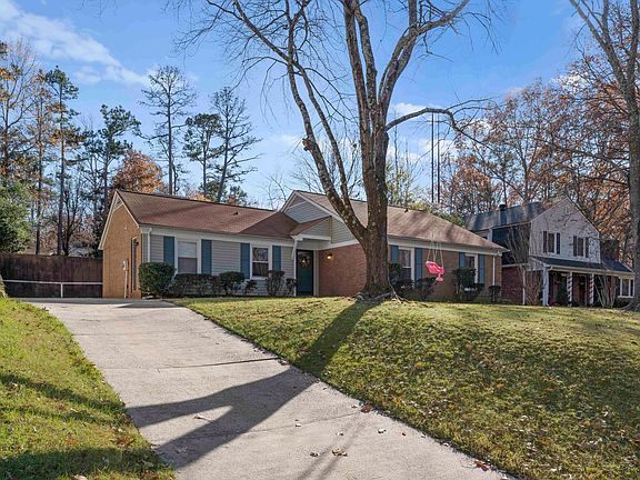 3rd image of 9200 Tree Haven Dr