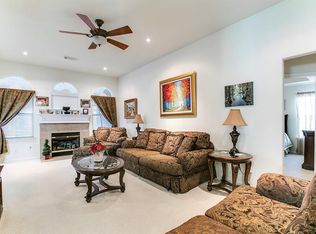 5734 Montclair Hill Ln, Rosharon, TX 77583