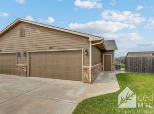 5335 N Cypress St, Bel Aire, KS 67226