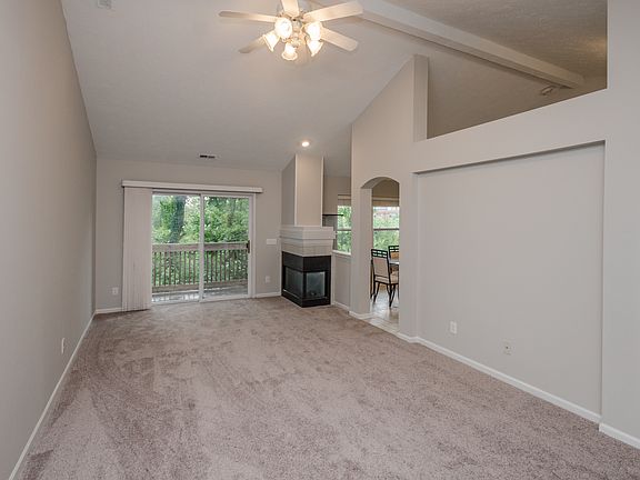 4th image of 1144 Longwell Ln