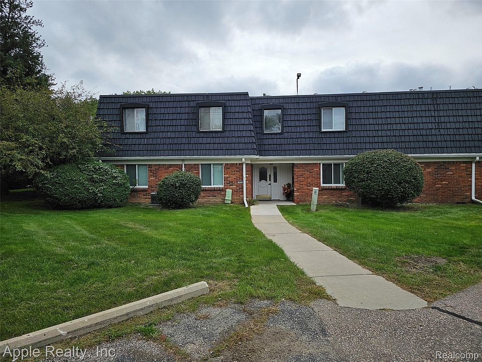 1st image of 1856 Colonial Village Way APT 4