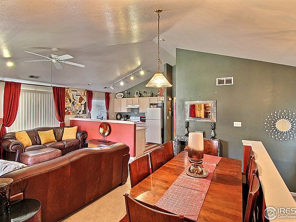 3rd image of 5151 29th St Unit 1112