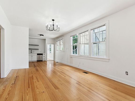 2nd image of 4229 Walmsley Ave