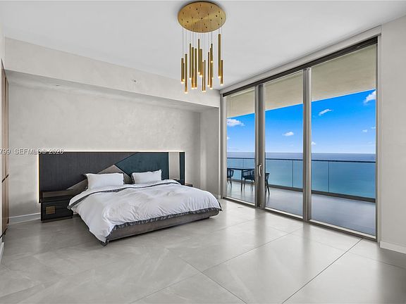 5th image of 18975 Collins Ave Unit 3204